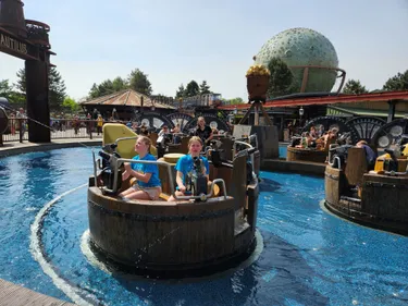 Slagharen - waterattractie.jpg