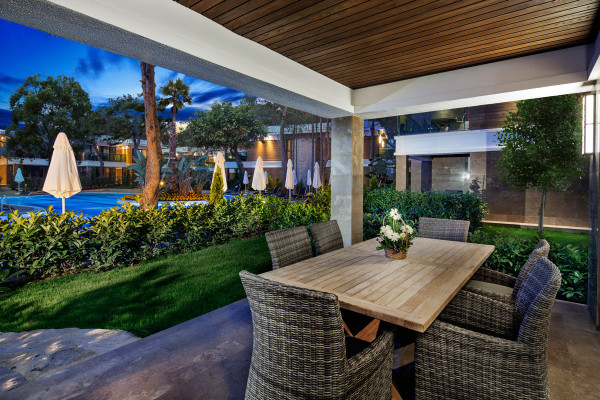 Nirvana Lagoon Villas Suites & SPA