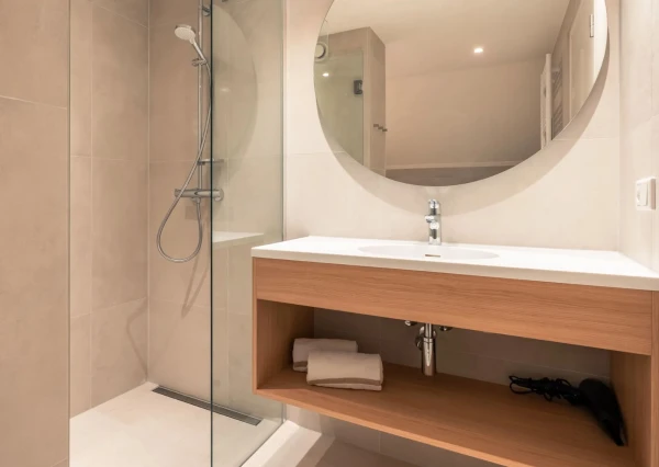 Newborn boerderij op Hof van Saksen