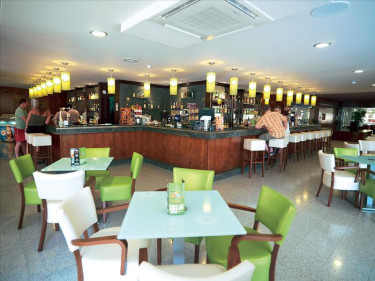 Hotel California Garden