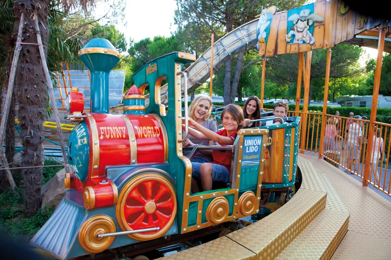 union-lido_44865978625_o.jpg