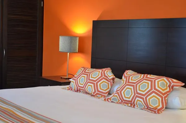 Hotel Talk of the Town