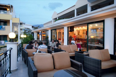 Hotel Caretta Beach Village