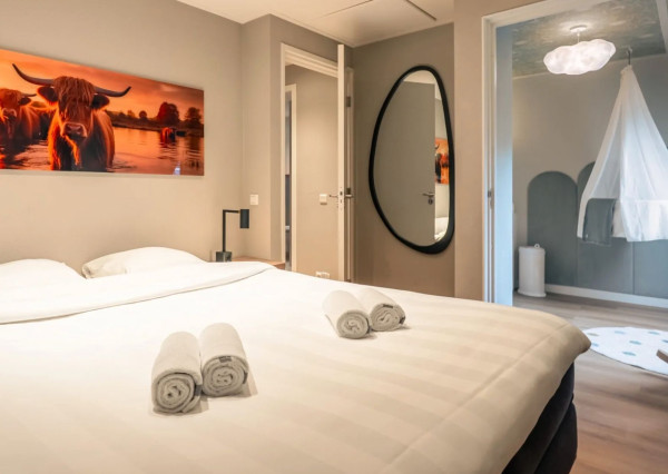 Newborn boerderij op Hof van Saksen