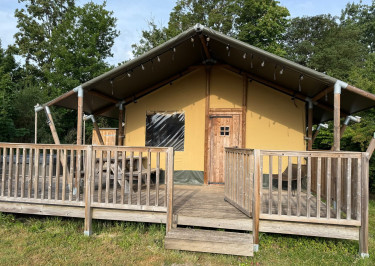 REVIEW: Bubbelpret in een super-de-luxe Safaritent bij Sallandshoeve