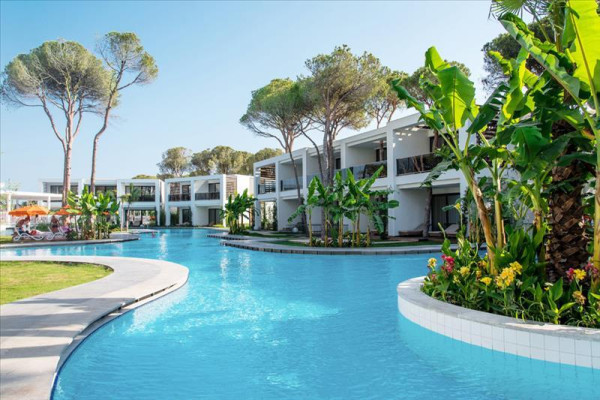 Hotel Trendy Lara