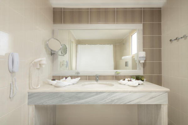 grand-blue-beach (16).jpg