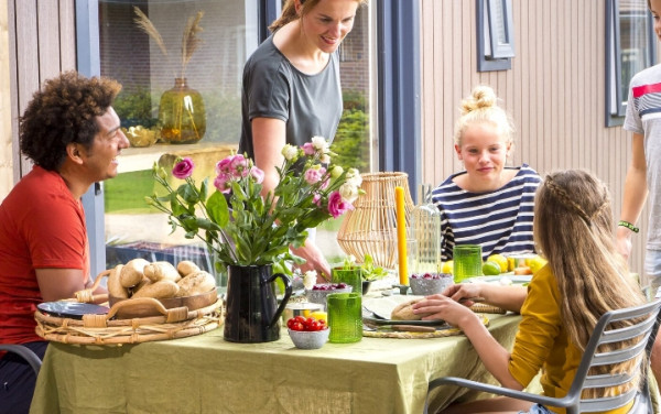 Vier een feestweekend in het voorjaar met Kiki & Koen