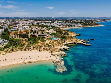 Auramar Beach Resort