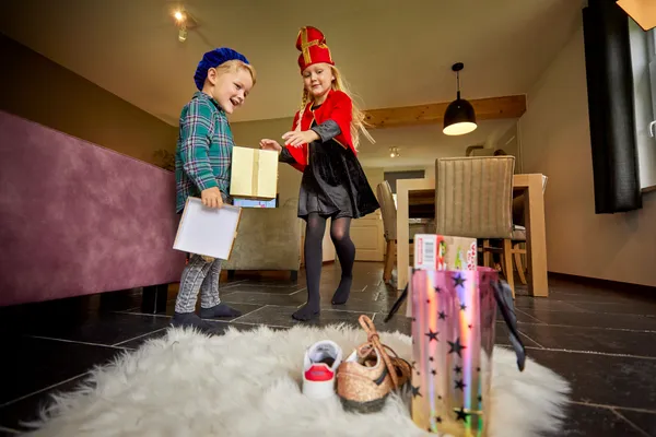 Vier Sinterklaas bij de Leistert