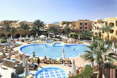 thethreecorners_redsea_el_gouna_rihana_resort_deluxe_fitness_pool_1-scaled.jpg