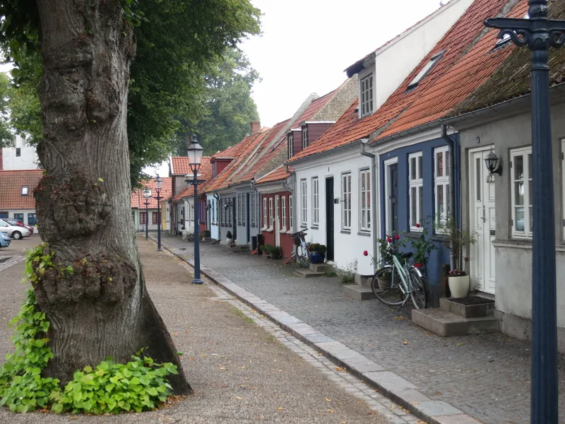 BS142947.jpg