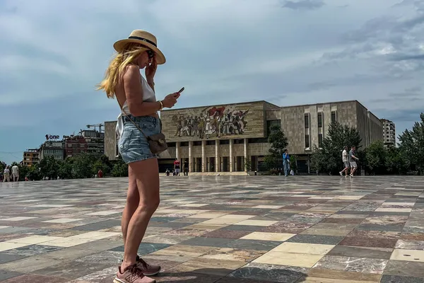 Wat is er te doen in Tirana, de hoofdstad van Albanië? 