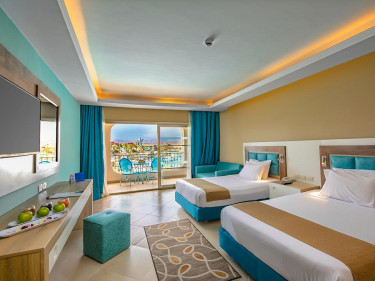 Titanic Aqua Park Resort