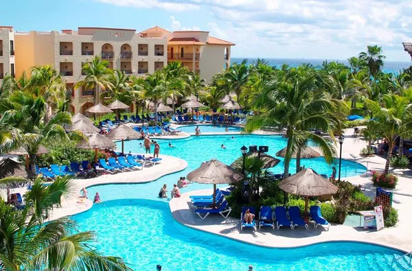 Sandos Playacar Beach Resort & Spa