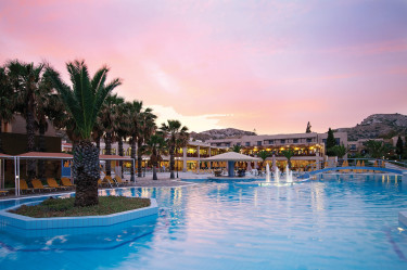 SPLASHWORLD Atlantica Porto Bello Beach_3.jpg