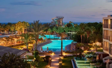 Barut Lara Resort Spa & Suites in Lara - Turkije