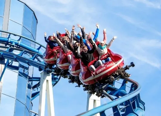 Achtbanen en griezelen in Europa-Park
