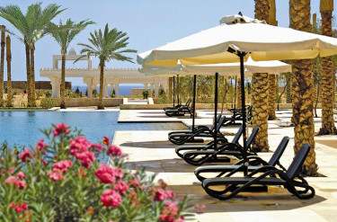 Reef Oasis Blue Bay Resort