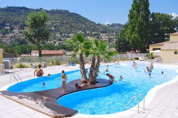 Vakantiepark Grand Bleu Le Galoubet in Sollies-Toucas - Frankrijk (Provence)