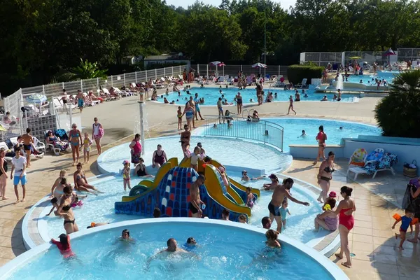 Camping Lou Broustaricq