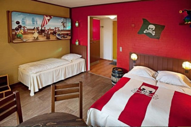 LEGOLAND® Holiday Village