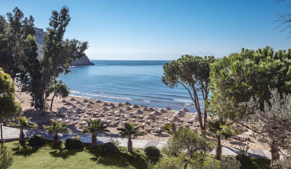 Aria Claros Beach & Spa Resort