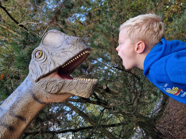 LEGOLAND Denemarken, dino's in safaripark givskud zoo