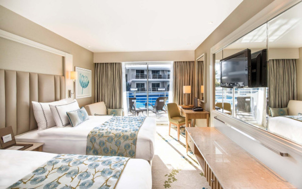 Hotel Titanic Deluxe Lara