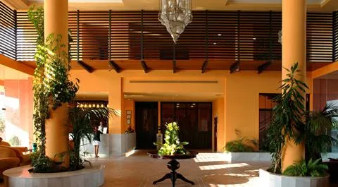 Myramar Castle Beach