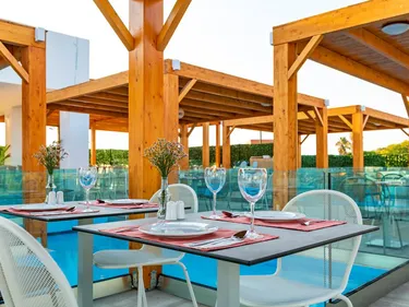 Spark Hotel Lambi Resort (12).jpg