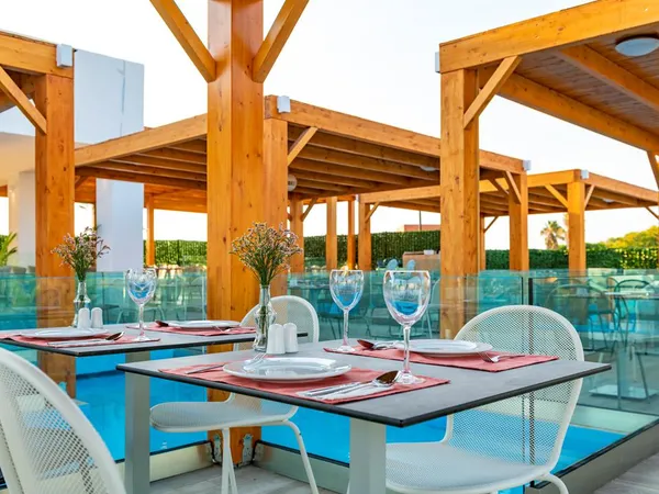 Spark Hotel Lambi Resort (12).jpg