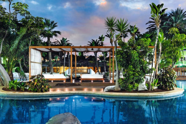 Hotel H10 Conquistador