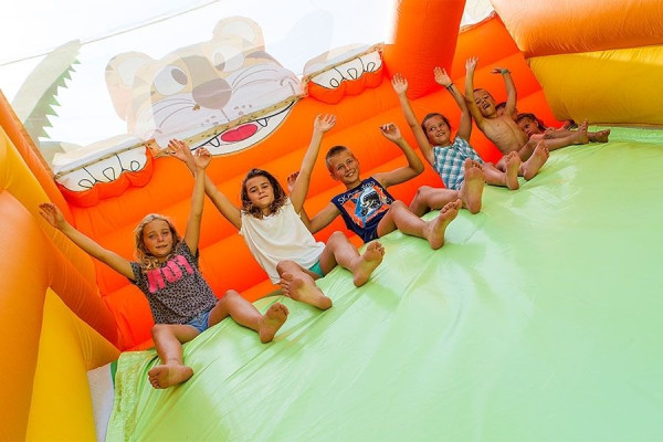 Camping La Pierre Verte