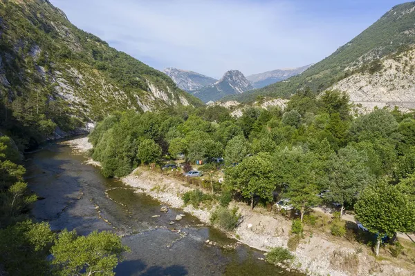 Sandaya campings bij de rivier 