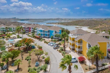 TIME TO SMILE Chogogo Curacao 