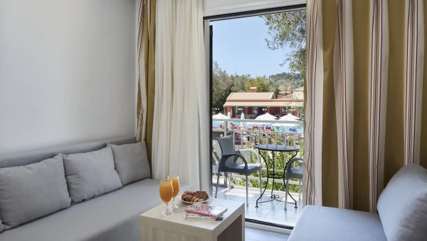 hotel-apollo-palace (6).jpg