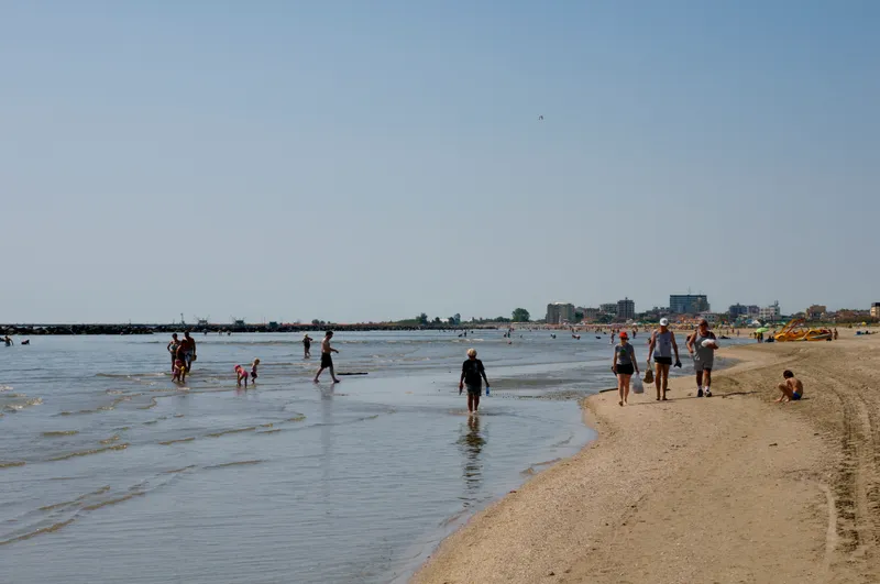 spiaggia-e-mare_30838933827_o.jpg
