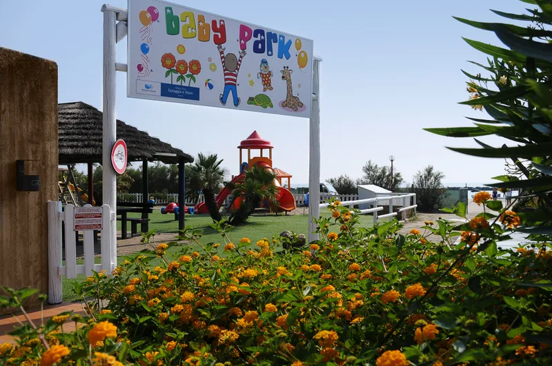 spiaggia-e-mare_31907422088_o.jpg