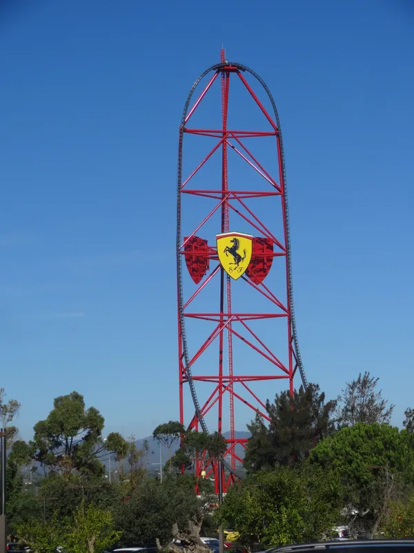 Ferrari Land attracties