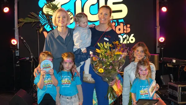 Kids Vakantiegids Awards 2026 uitgereikt op uitverkocht Vakantie Festival