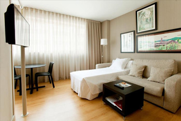 Aparthotel Atenea Barcelona