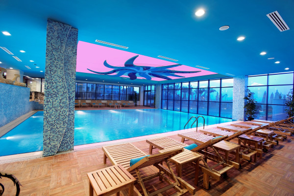 Granada Luxury Okurcalar