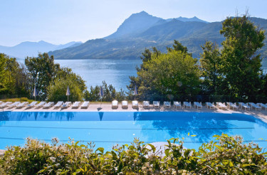 Vakantiepark L'Ami Soleil Ecrin du Lac in Chorges - Franse Alpen 