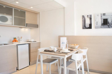 Aparthotel Acualandia