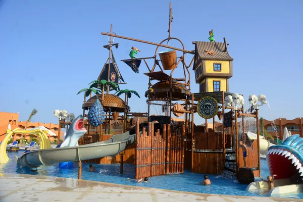 The Three Corners Happy Life