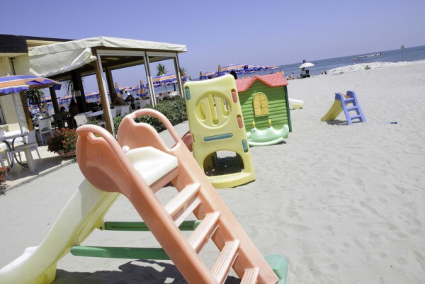 Camping Marina Village