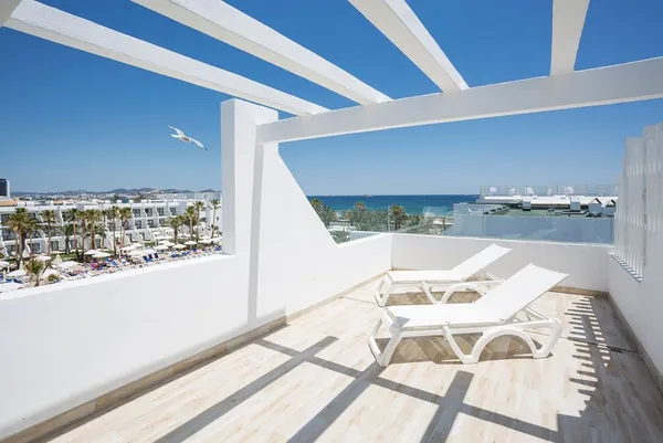 Grand Palladium White Island Resort & Spa