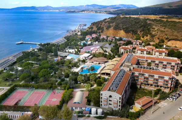 Cactus Hotel Club Yali Resort