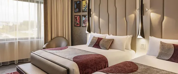 Disney Hotel New York  (23).jpg